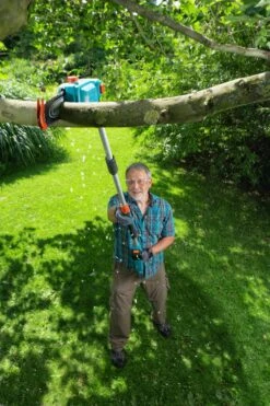 GARDENA Accu Telescopische Snoeizaag TCS 20/18 P4A Set 9 GARDENA Accu Telescopische Snoeizaag TCS 20/18 P4A Set -Goedkope Groen & Gereedschap Winkel gardena accu telescopische snoeizaag tcs 20 18 p4a set 1000x1500 640af323285d7 l