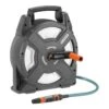 GARDENA Slangenbox Classic+slang 10m Set -Goedkope Groen & Gereedschap Winkel gardena slangenbox classic slang 10m set 800x800 624ffb6157af9 l