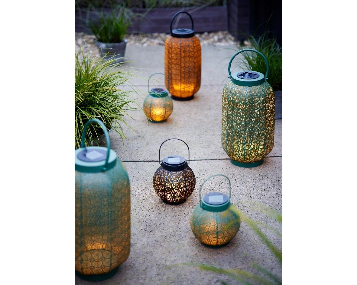 Lumineo Solar Lantaarn Zwart/goud - Ø 14 Cm 4 Lumineo Solar Lantaarn Zwart/goud - Ø 14 Cm - Afbeelding 2